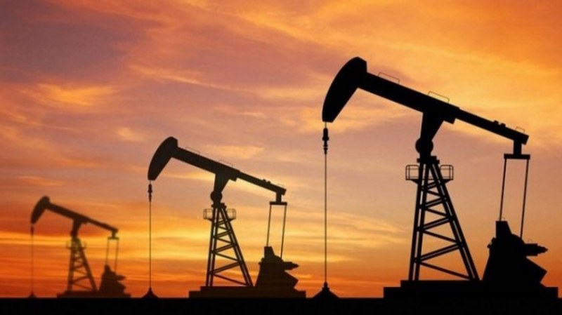 Петролът под 94 долара за барел за първи път от 21 февруари