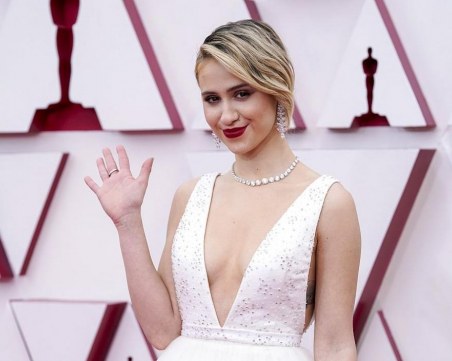 Мария Бакалова ще избира българското предложение за 