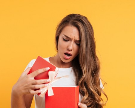 Най-странните подаръци, които са си правили звездите