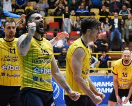 Обявиха окончателния състав на волейболния елит при мъжете