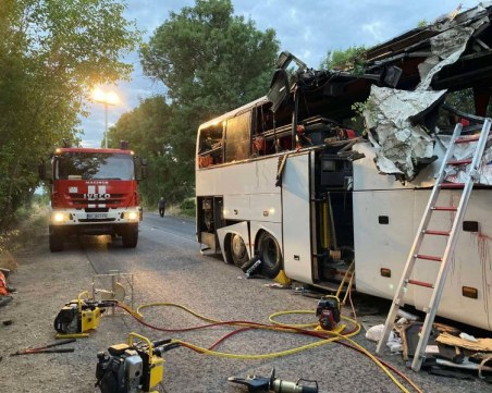 Намерили са част от тахографа на автобуса, участвал в катастрофата край Търново