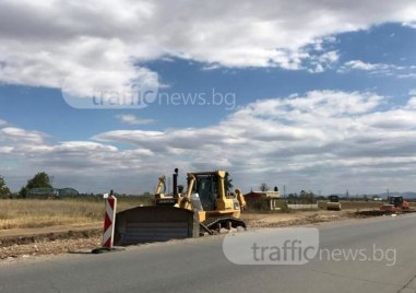 Два ремонта на основни пътища в Пловдивска област стартират от