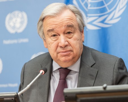 Гутериш: Всяка атака срещу атомна електроцентрала е самоубийство