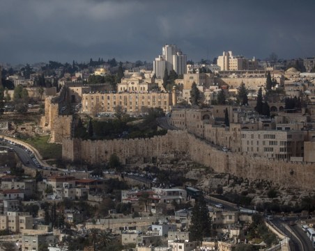 Примирие между Израел и 