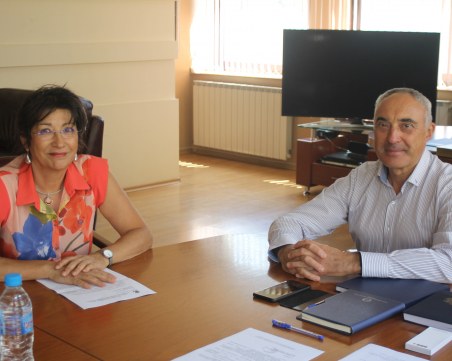 COVID вълната в Пловдив затихва, не се очаква ръст на заразените около изборите