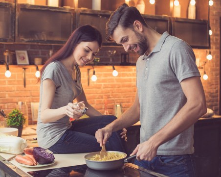 Занимания извън спалнята, които ще подобрят сексуалния ви живот