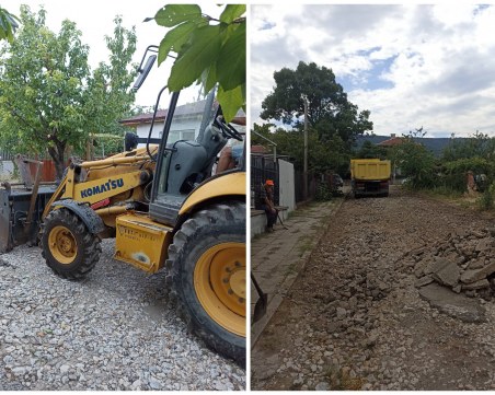 Жители на Брестник настояват улицата им да не бъде асфалтирана - първо искат канализация