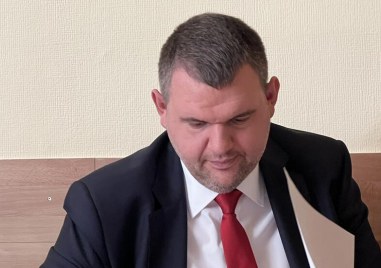 Депутатът от ДПС Делян Пеевски заведе съдебен иск пред американски