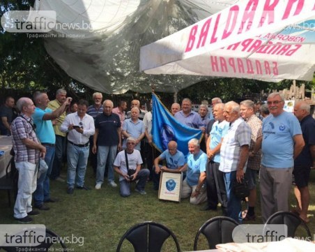 Съюза на българските парашутисти кани членовете си на традиционната годишна среща