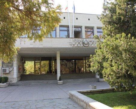 Смениха  зам.-областните управители на Пловдив, назначиха юрист и кадър на БСП