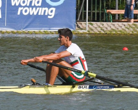 Двама българи се класираха за финал на европейското по гребане в Мюнхен