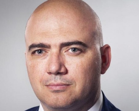 Илин Димитров: Започва изплащане на обезщетенията на хотелиерите за украинските бежанци