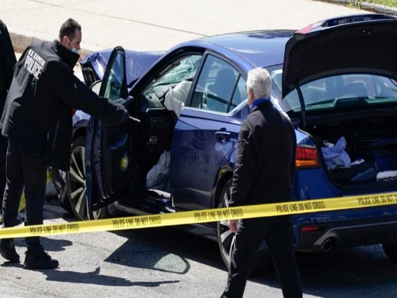 Мъж се самоуби, след като вкара колата си в барикадата