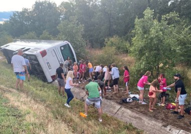 Арестуваха за 24 часа шофьора на катастрофиралия сръбски автобус на АМ