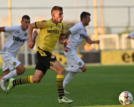 Дубълът на Ботев загуби от ЦСКА 1948