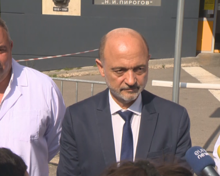 Подобрява се състоянието на едно от децата от катастрофата на 