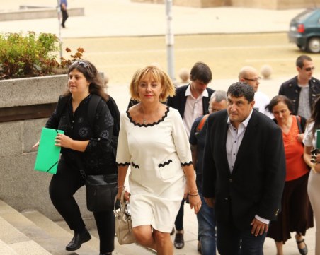 Политическата формация на Мая Манолова се регистрира за изборите