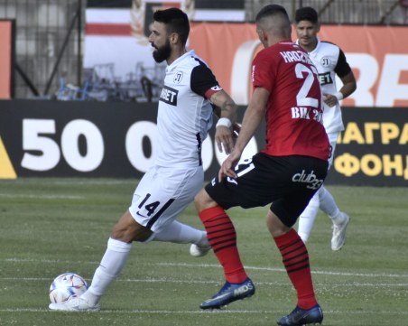 Димитър Илиев изигра своя мач номер 200 в елита за Локомотив