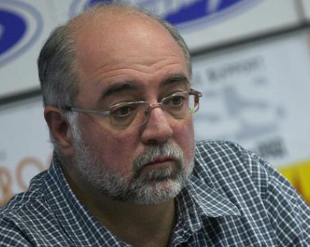 Кънчо Стойчев: ПП, ДБ и БСП няма да успеят да съберат 121 депутати