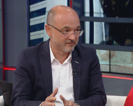 Здравният министър: Карантината трябва да се съкрати