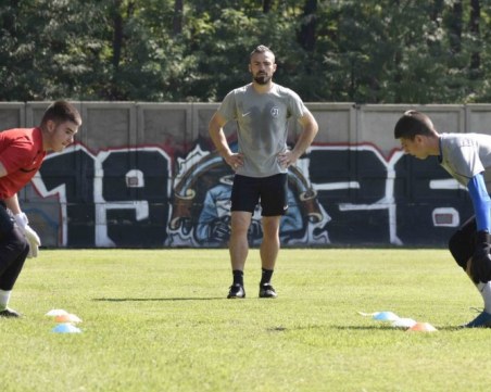 Основен играч на Локомотив може да пропусне дербито