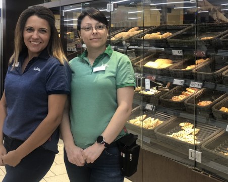 Две жени по пътя напред и нагоре