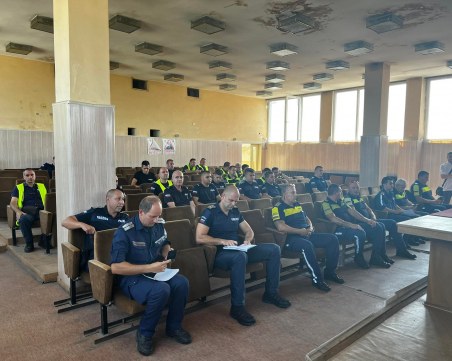 Полицията излиза на улицата през уикенда! Засилени проверки на автомобили и водачите им