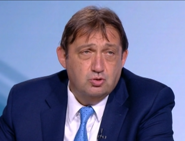 Регионалният министър: Обявени са поръчките за зимно почистване, сроковете са съкратени