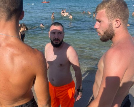 Двама младежи спасиха живота на 13 -годишен на плажа в Созопол