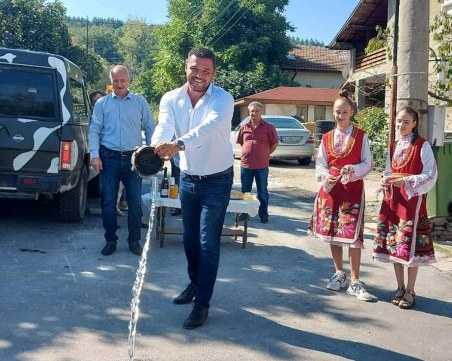 Откриха четири рехабилитирани улици в община 