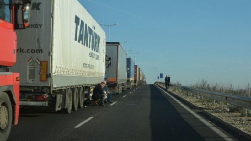 Камара на автомобилните превозвачи в България получи уверение от Агенция