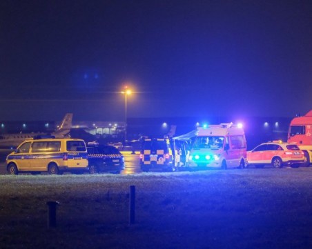 Мъж се вряза с колата си в хотел на летището в Мюнхен