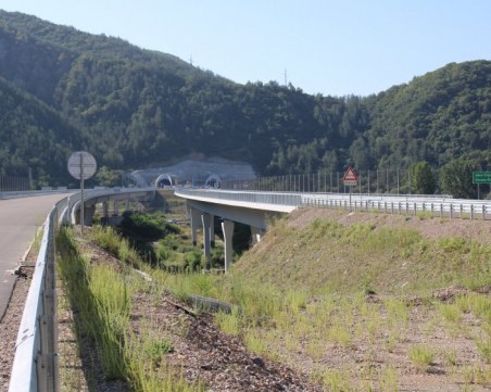 МРРБ решава да пусне ли още 6 км от АМ 