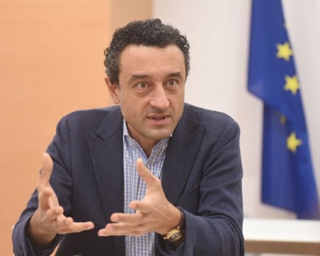 Лорер: Някои от назначенията на служебното правителство не са логични