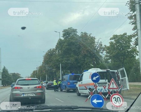 Мощна акция на пловдивската полиция и ДАИ - спират наред