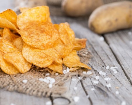 Цeнaтa нa ĸapтoфитe и чипca в Eвpoпa мoжe дa cĸoчи до небето до седмици