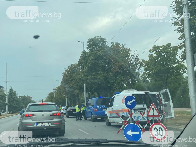 Мощна акция на пловдивската полиция и ДАИ - спират наред