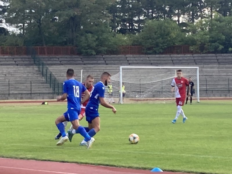 Спартак направи 0:0 срещу Черноморец