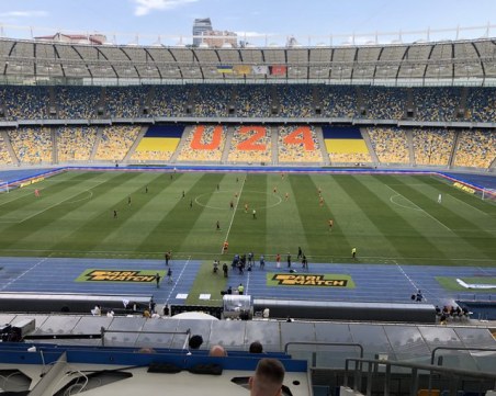 В Украйна отново играят футбол въпреки войната