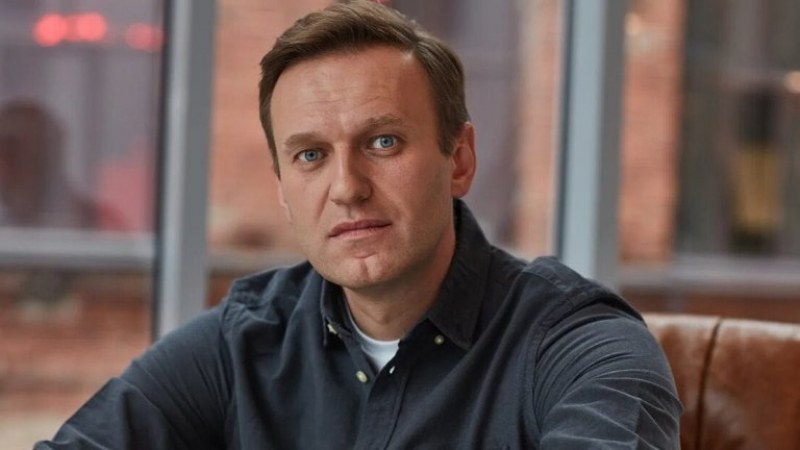 Навални заяви, че отново е в карцера
