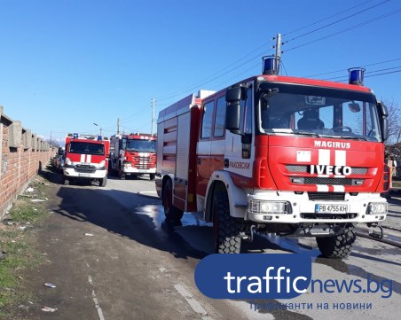 Гръмотевица предизвика пожар в пловдивско село