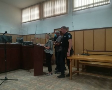 Обвиненият за убийството на Удо Ланге се яви в съда без адвокат, отложиха мярката му