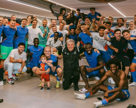 Федерер отпразнува с Базел класирането в групите на Лигата на конференциите