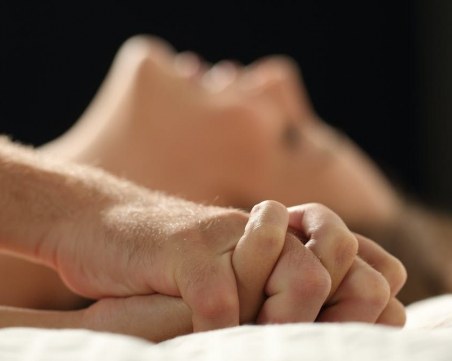 Испания с нов закон: Секс само след предварително съгласие от партьора