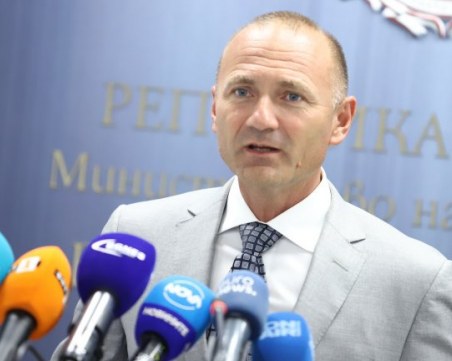 Известен арбитражен адвокат предупреди: Това говорене е опасно за националния интерес