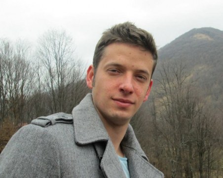 Почина политологът Анастас Стефанов