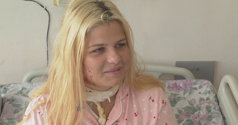 След 12 дни лечение в бургаската болница, днес изписват 18-годишната