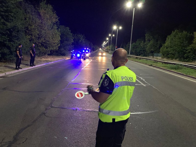 В рамките на ден: Хванаха 20 пияни и 19 дрогирани шофьори зад волана