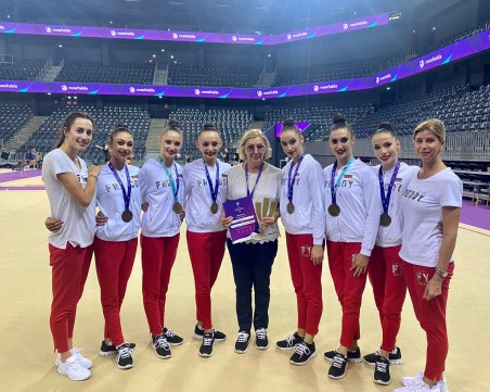 Ансамбълът по художествена гимнастика спечели титлата в многобоя на Световната купа