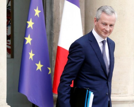 Франция ще ограничи скока в цените на тока следващата година